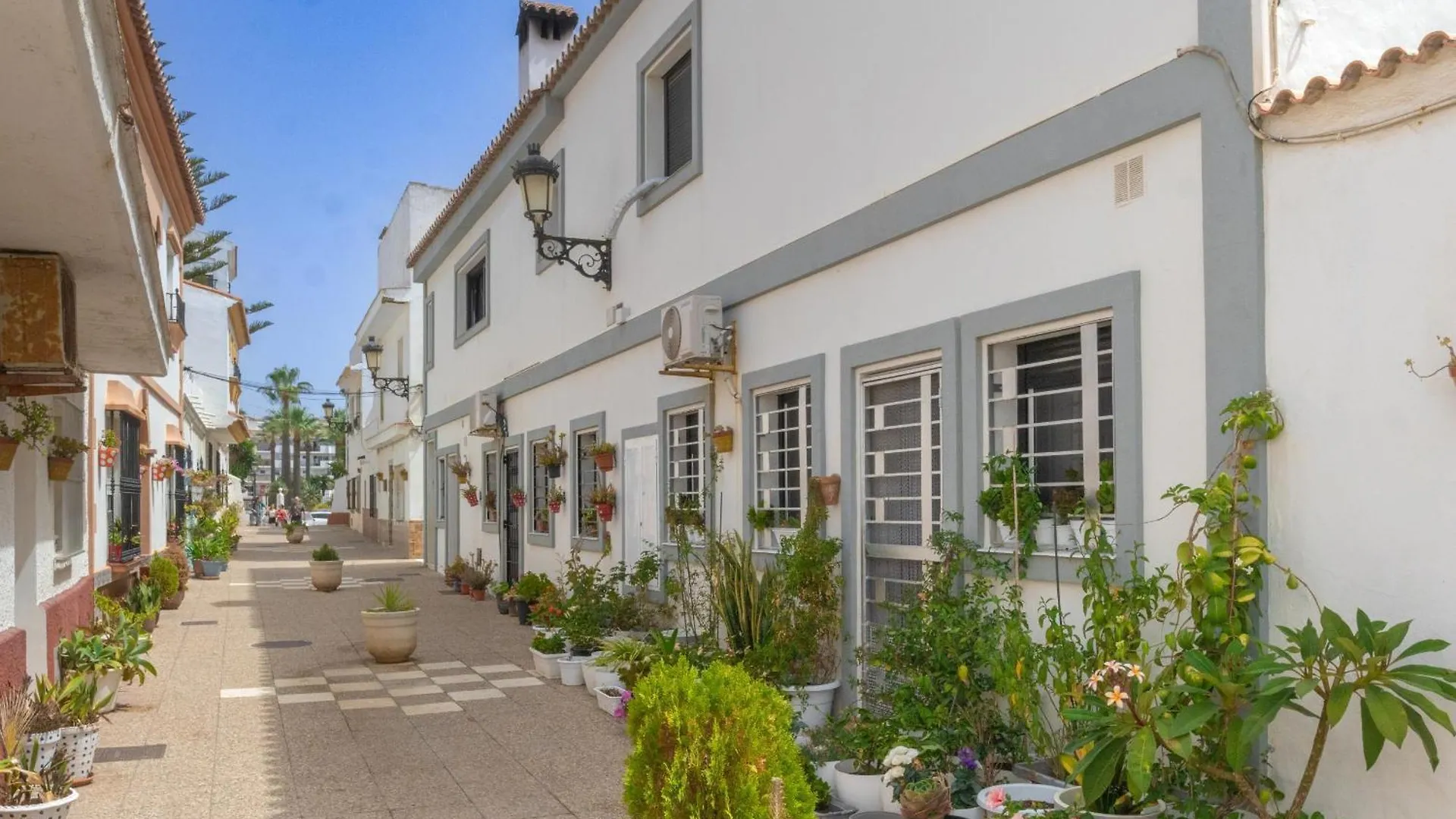 شقة 26 Front Row Penthouse Golf And Sea Views Manilva Duquesa Andalusia