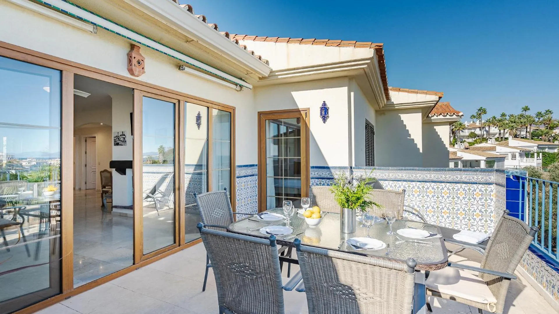 شقة 26 Front Row Penthouse Golf And Sea Views Manilva Duquesa Andalusia